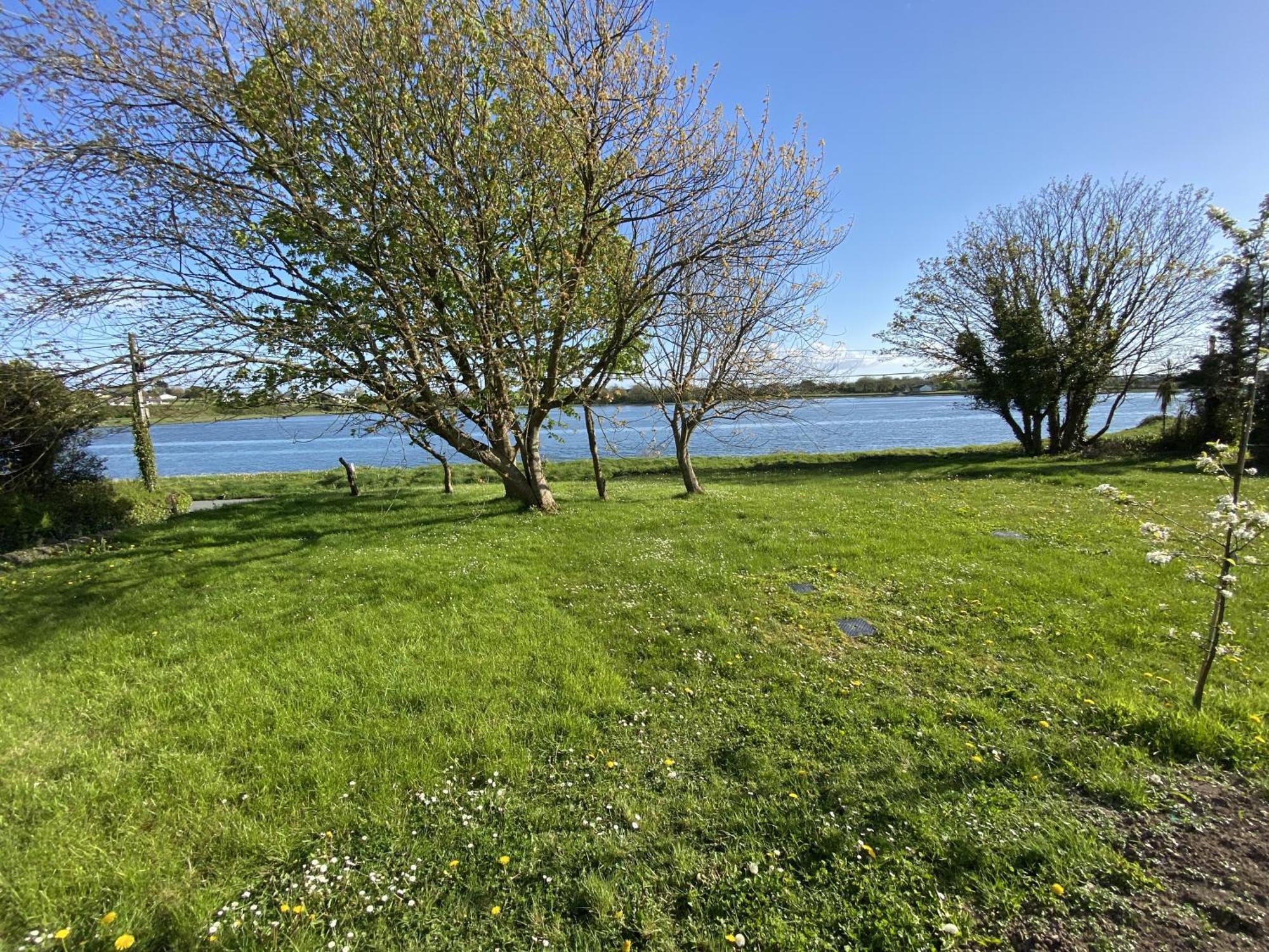 The Cosy Studio By The Shore Galway Kültér fotó
